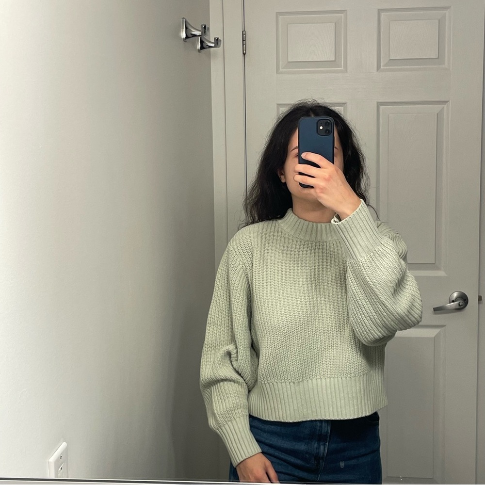 Simons Ribbed Crew Neck Sweater - Light Green - Picture 2 of 7